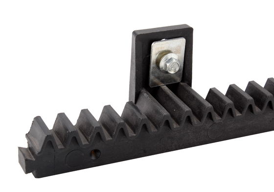 Verzinkte gleitendes Tor-Zahnstange mit Stahl oder Nylon der Bolzen-M4 M6