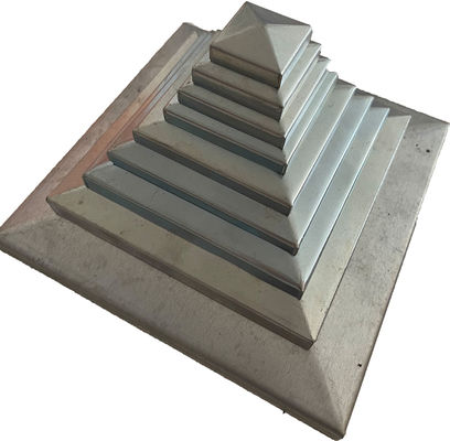 5/8 2 x 2 Zaun-Post Caps Galvanized-weißer Stahlpyramiden-Overall 40x40 3 5/8 x 3