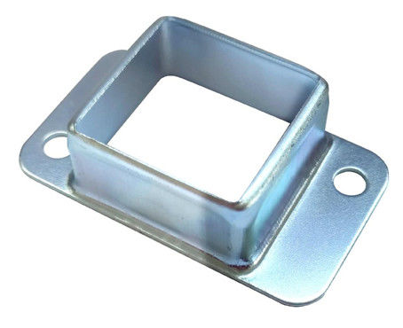 6&quot; 3&quot; galvanisierter Posten bedeckt Stärke-Stahlmontage-Posten-Platte 6x6 4x4 2x4 1.5mm mit einer Kappe